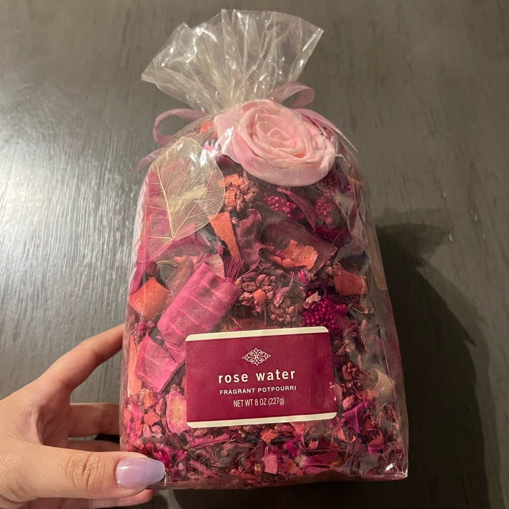Vintage Rosewater Fragrance potpourri